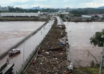 fortes, chuvas, enchente, históricas, inundações, catastróficas.