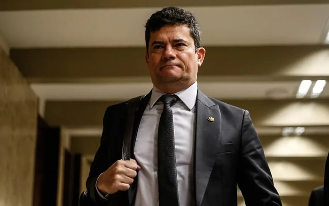 senador, Sergio Moro, parlamentar, suplentes;