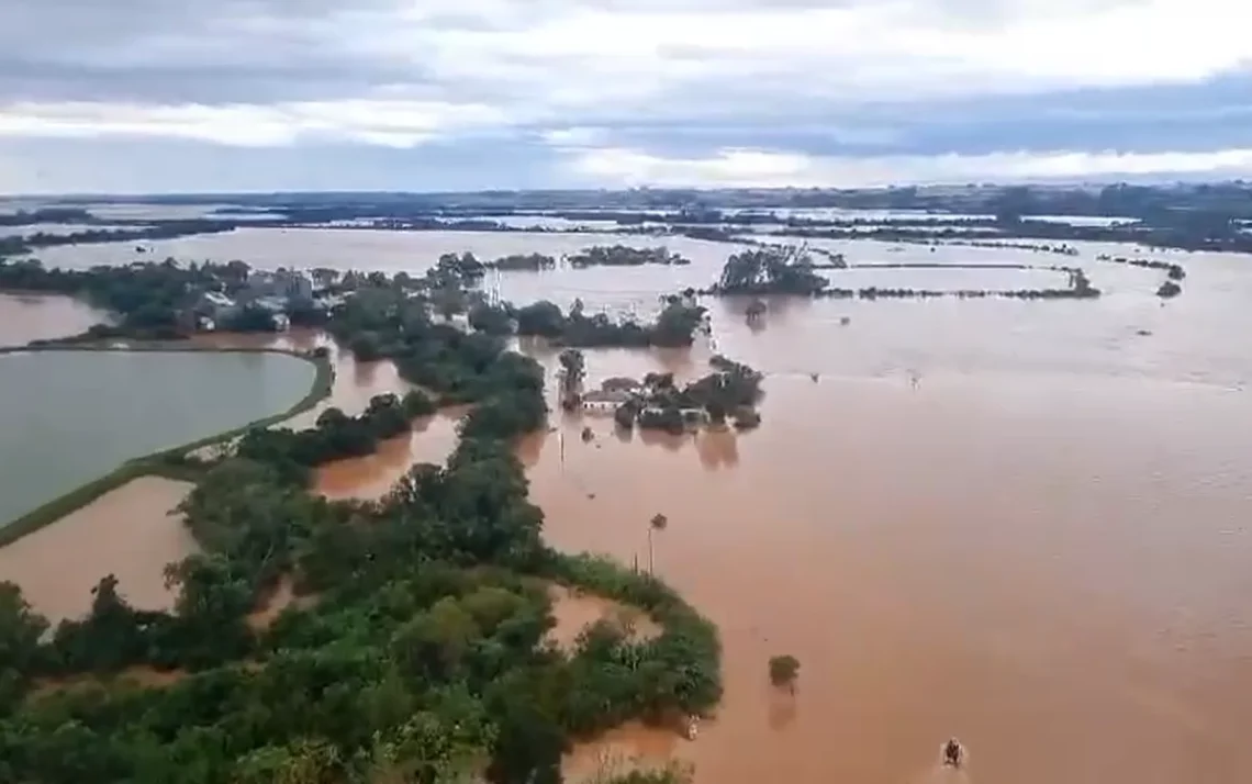 precipitações, plenárias, chuvas;