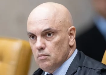 ilegalidade, qualificada pela, corrupção;