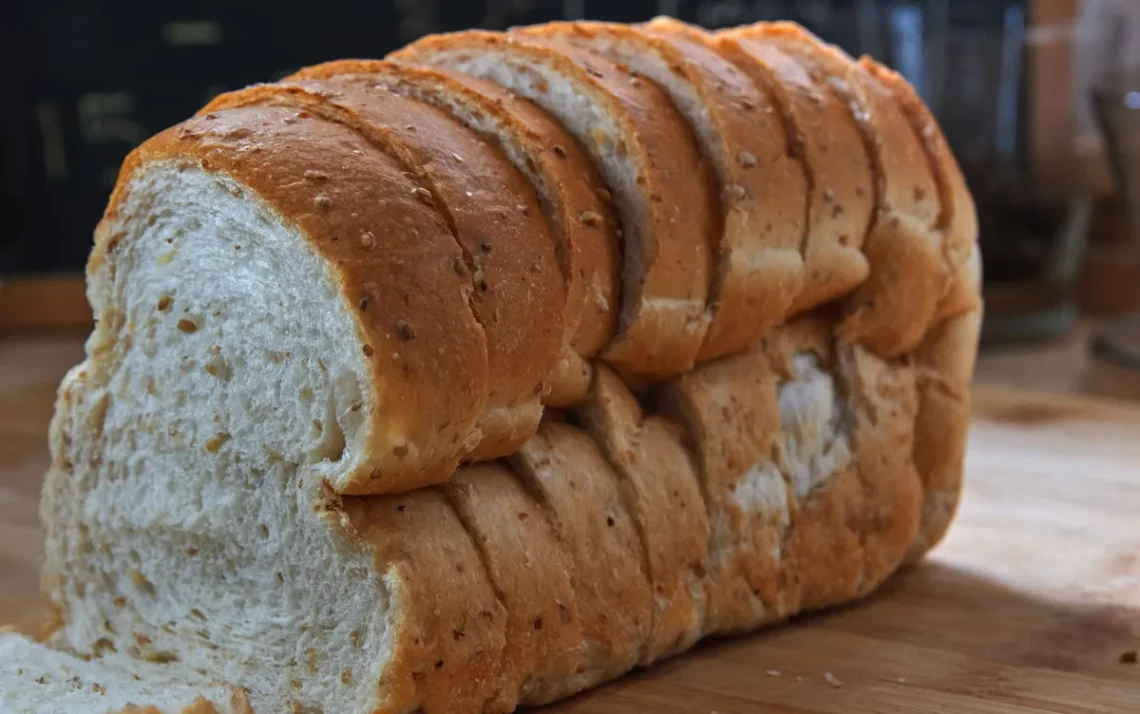 pão, com álcool;