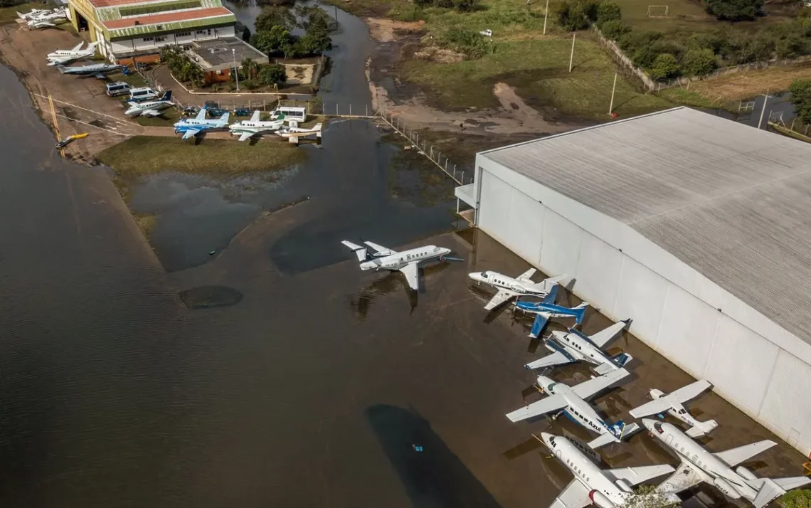 Aeroporto Internacional Salgado Filho, Salgado Filho Aeroporto, Aeroporto de Salgado Filho;