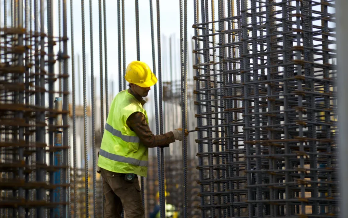 Índice, Nacional de, Custo da, Construção – M;