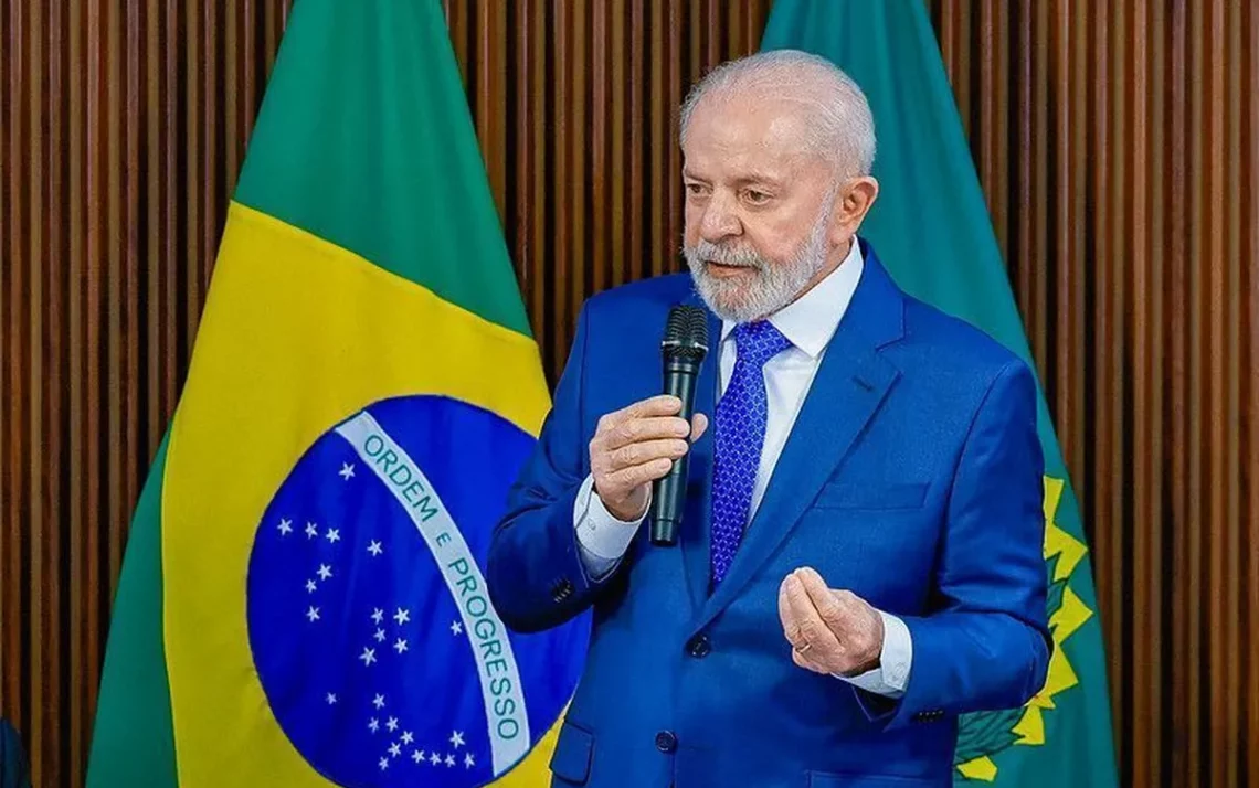 Luiz, Inácio Lula da Silva;