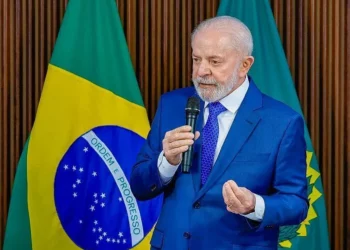 Luiz, Inácio Lula da Silva;