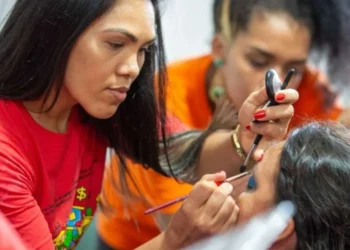 aulas, capacitação, treinamento;